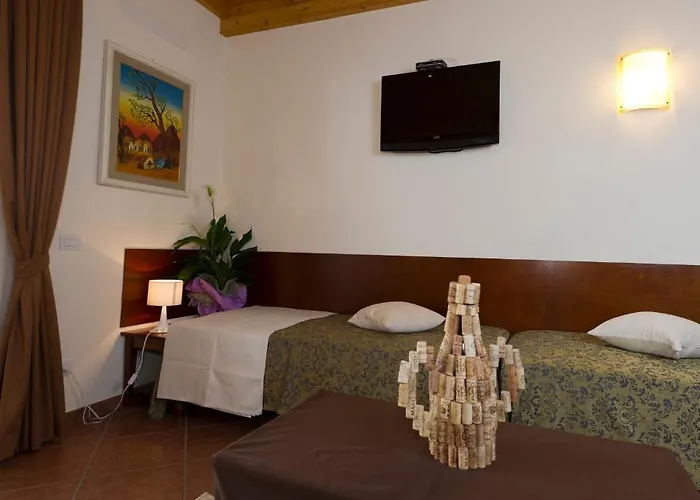 Aparthotel Ristorante Al Cardellino